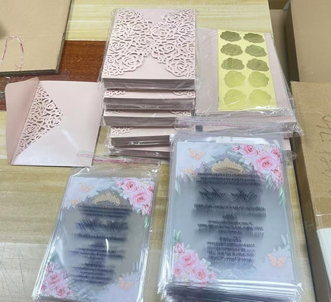 120 Pieces 1mm Clear Arcylic Invitations + Laser cut with Envelopes