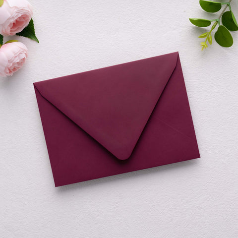 NingsPaper 50 Pieces  A7 Euro Flap Gold Foil Liner Envelopes, 5x7 Burgundy Envelopes