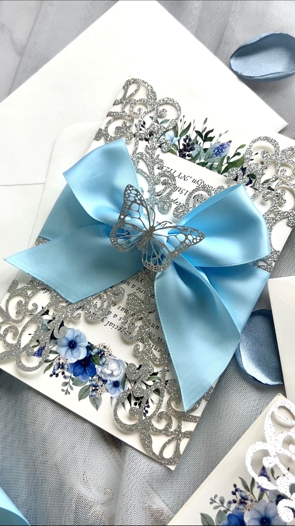 NingsPaper Silver Quinceanera Invitation Cards, Blue XV Anos Cards with Outer Envelopes & RSVP Cards